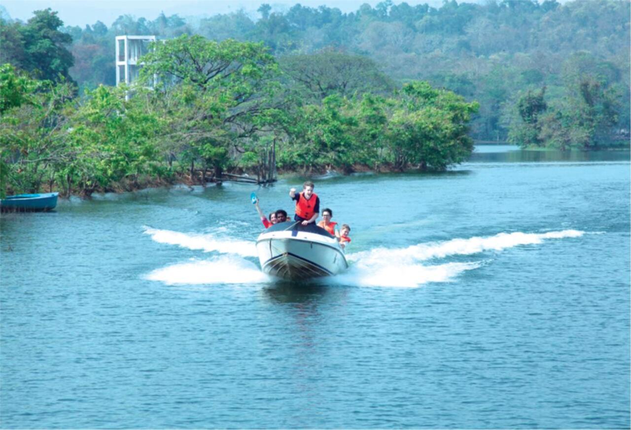 Carmel Tourism Village Kotamangalam Eksteriør bilde